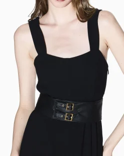 Abito Armani Exchange nero con cintura in similpelle e dettaglio elegante