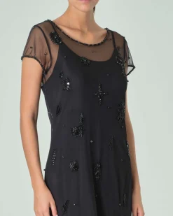 Abito lungo in tulle con ricami in perline tono su tono e sottoveste con spalline sottili