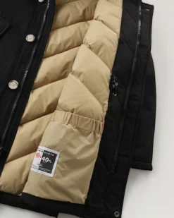 Arctic Parka HC Woolrich nero con cappuccio e pelliccia in procione removibili