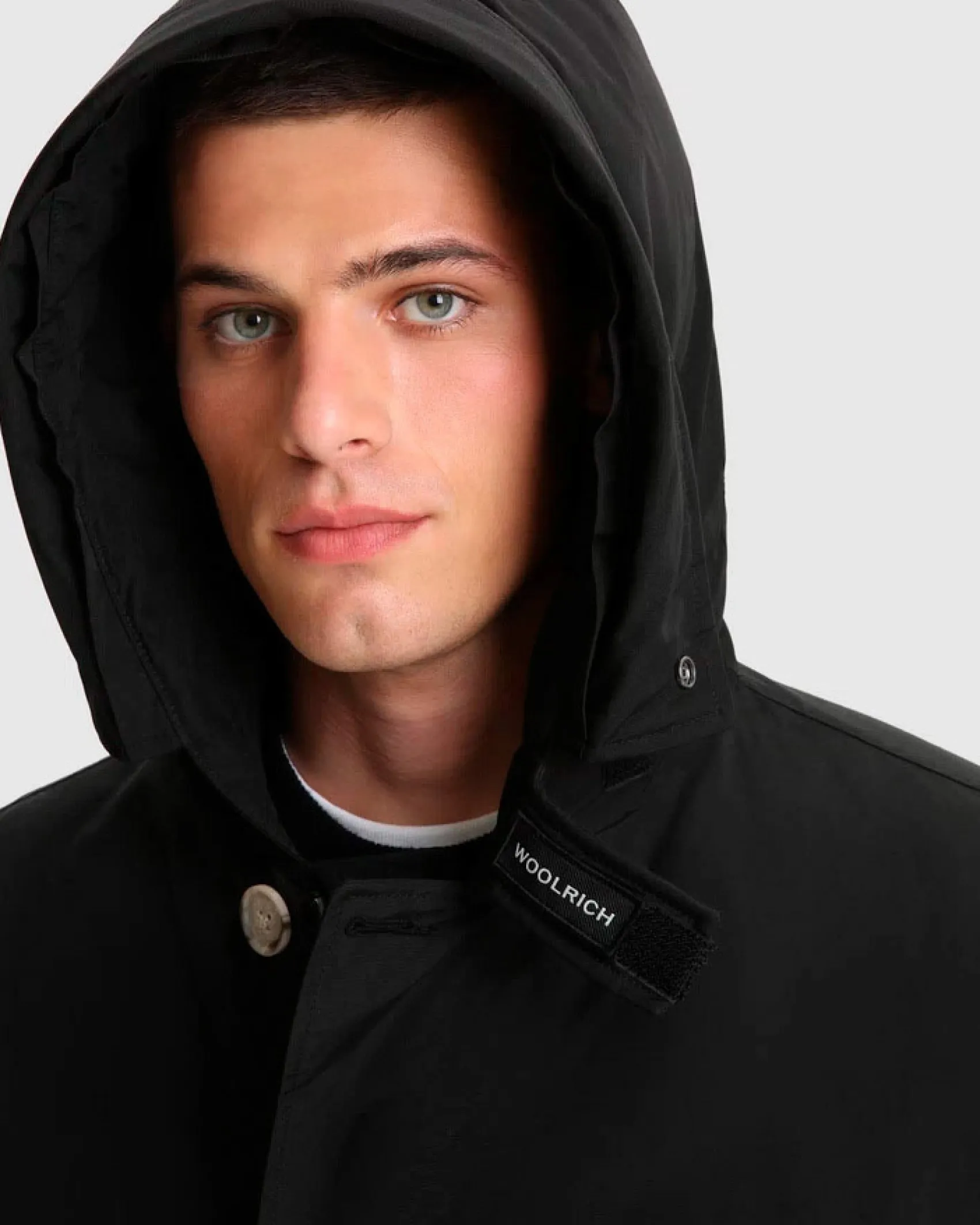 Arctic Parka Woolrich nero con pelliccia staccabile