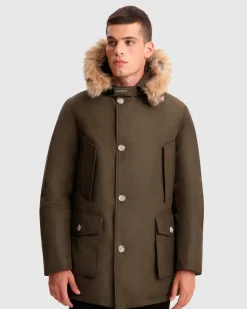 Arctic Parka Woolrich verde militare con pelliccia staccabile