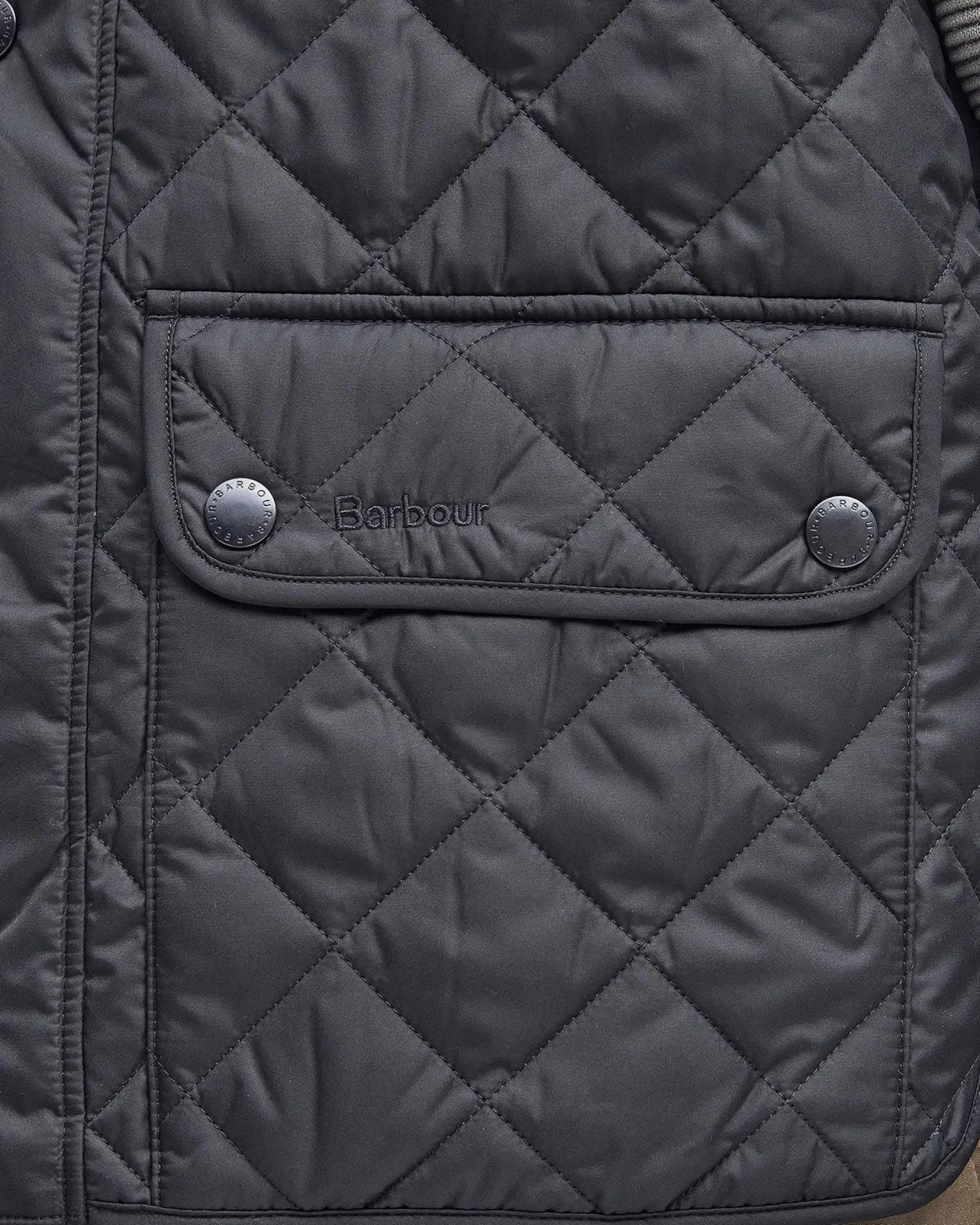 Barbour Gilet Lowerdale blu trapuntato a rombi con colletto in velluto marrone