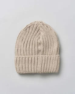 Berretto Colmar Originals beige in lana a coste inglesi con logo bollo applicato