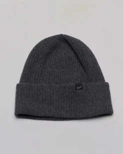 Berretto Woolrich color antracite a coste in lana merino con risvolto e logo