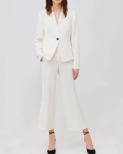 Blazer corto bianco in crêpe envers satin a un bottone