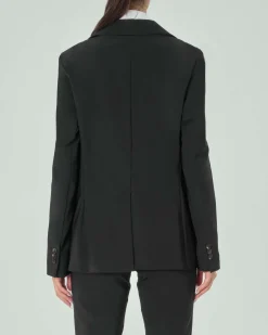 Blazer nero a tre bottoin in tessuto tecnico opaco con scollo a rever