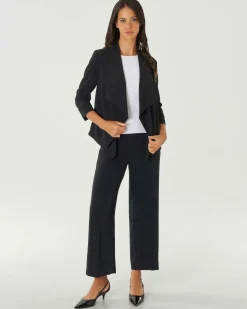 Blazer nero in crĂȘpe con scollo sciallato e maniche tre quarti