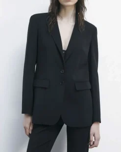 Blazer nero over Patrizia Pepe in crĂȘpe stretch dal taglio sartoriale con scollo a rever