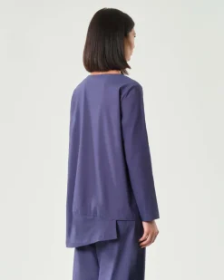 Blusa color malva Jurerê in bengalina di misto viscosa con scollo tondo con fondo asimmetrico e spacco laterale