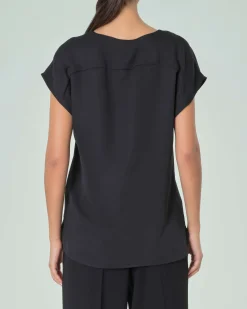 Blusa in crêpe envers satin nera con maniche ad aletta e scollo a V Marella ART.365