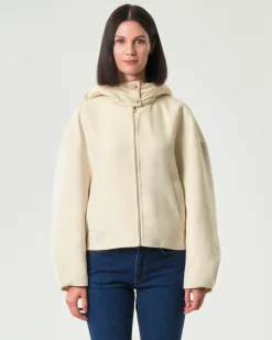 Bomber color burro Emme Marella in panno doulble di misto viscosa con cappuccio imbottito in nylon