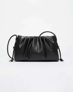Borsa a tracolla nera in similpelle MM Max Mara con arricciatura