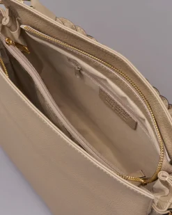 Borsa beige in pelle martellata con spallaccio intrecciato e tracolla più lunga removibile