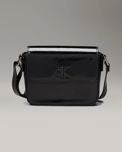 Borsa Calvin Klein a tracolla in similpelle nera con logo monogramma