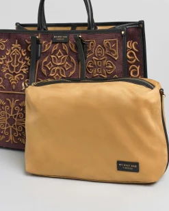 Borsa grande marrone My Best Bag in tessuto con ricami a rilievo color cammello d'ispirazione orientale