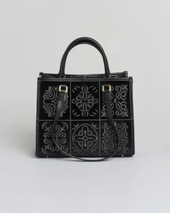 Borsa nera misura media My Best Bag in tessuto con ricami a rilievo tono su tono d'ispirazione orientale