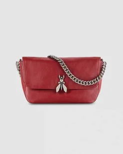 Borsa rossa misura media Essential Fly Patrizia Pepe con tracolla a catena in metallo e patta di chiusura