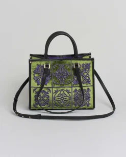 Borsa verde misura media My Best Bag in tessuto con ricami a rilievo tono su tono d'ispirazione orientale