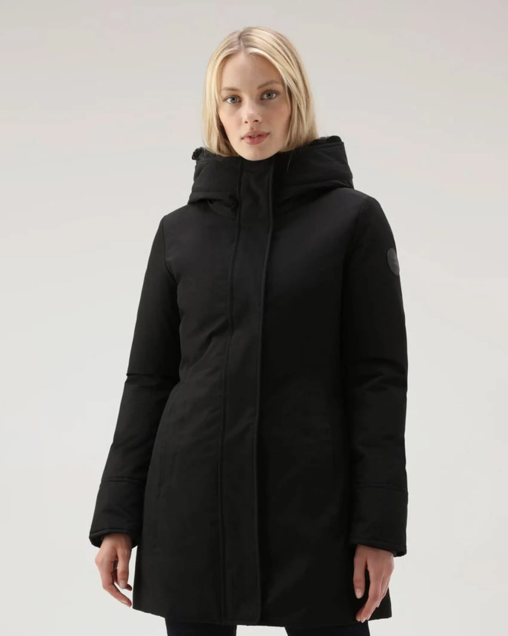 Boulder Parka nero con fodera interna al cappuccio in ecopelliccia tono su tono