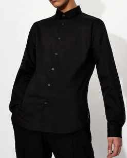 Camicia Armani Exchange nera in popeline di cotone stretch con logo ricamato al petto