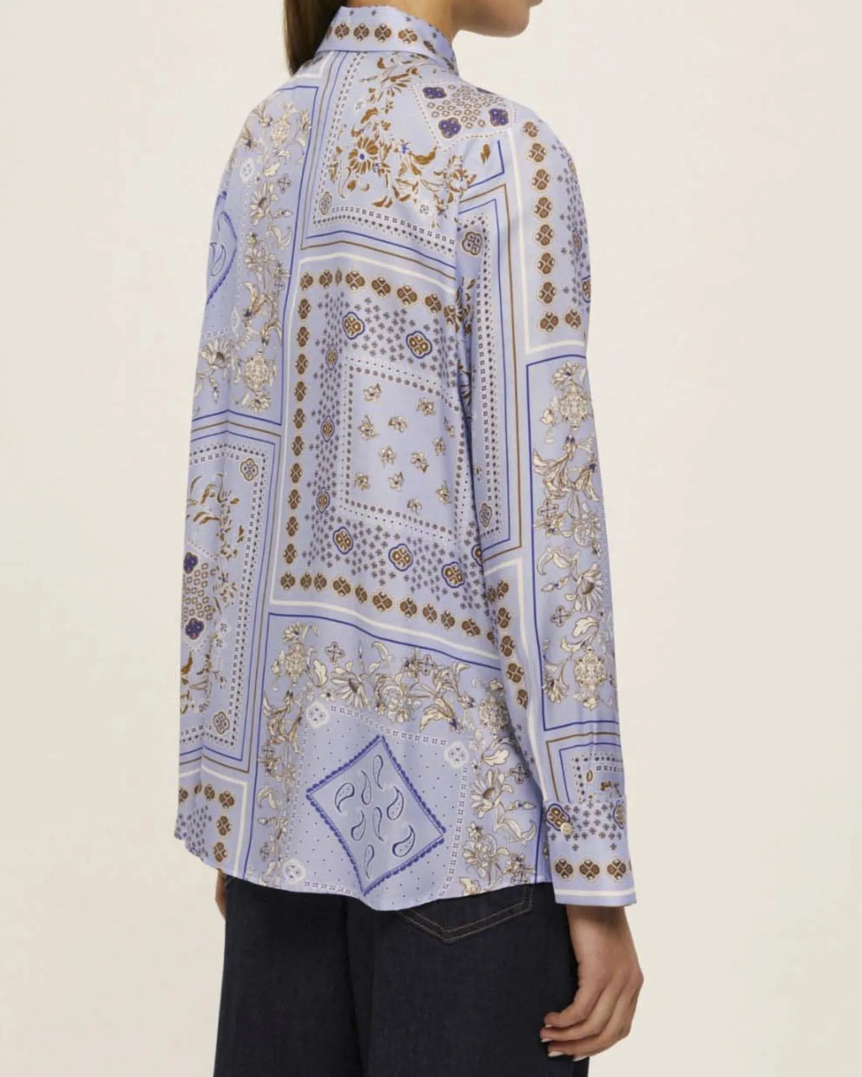Camicia azzurra Emme Marella in raso di viscosa a stampa foulard