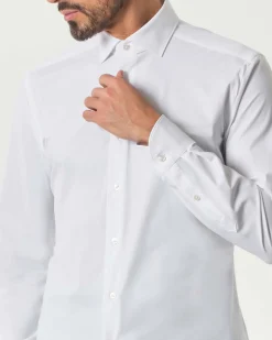 Camicia bianca tinta unita in tessuto tecnico active tailor fit
