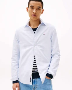 Camicia Tommy Jeans azzurra con colletto button-down in oxford di cotone con logo flag ricamato sul petto