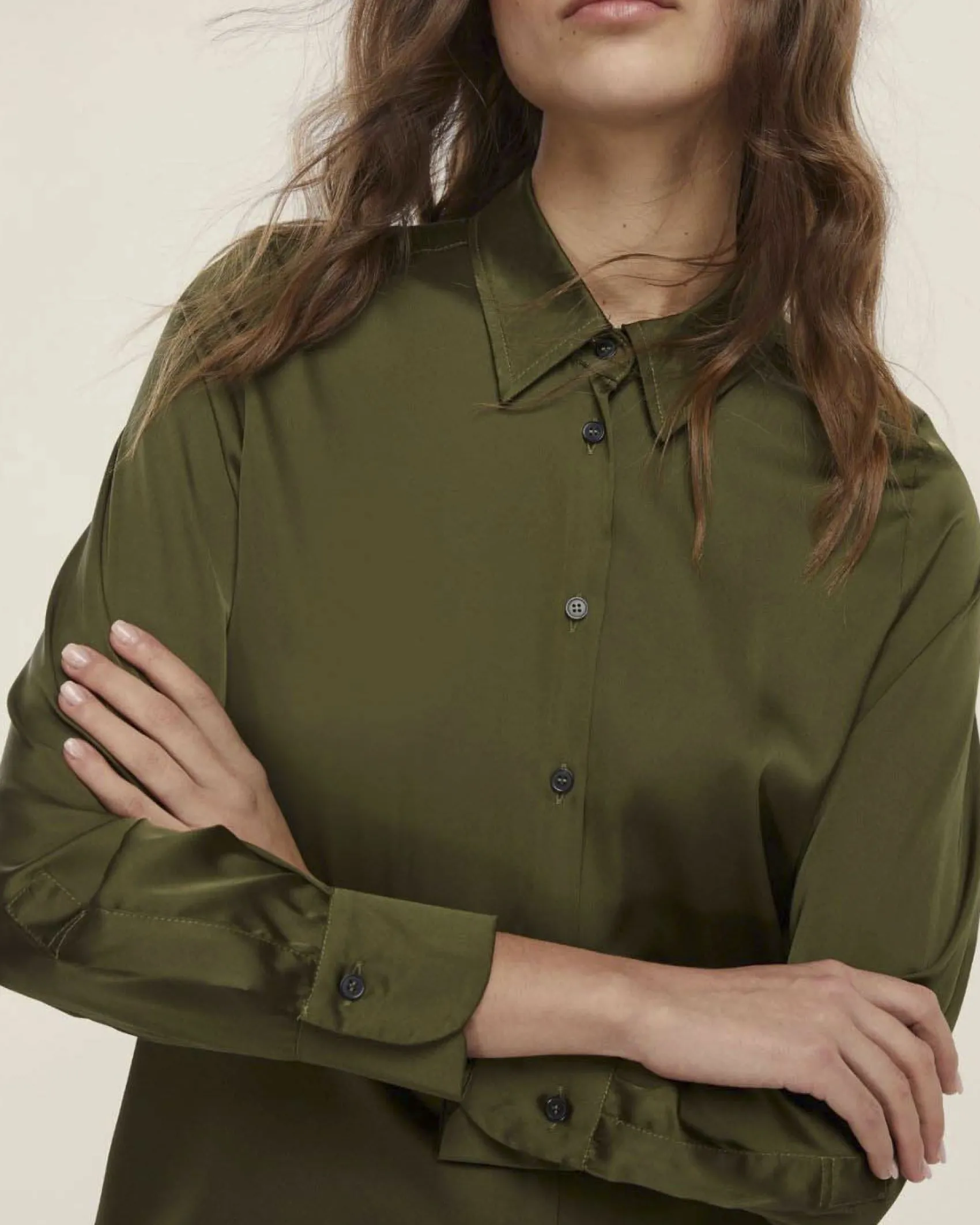 Camicia verde Emme Marella in raso stretch con colletto classico