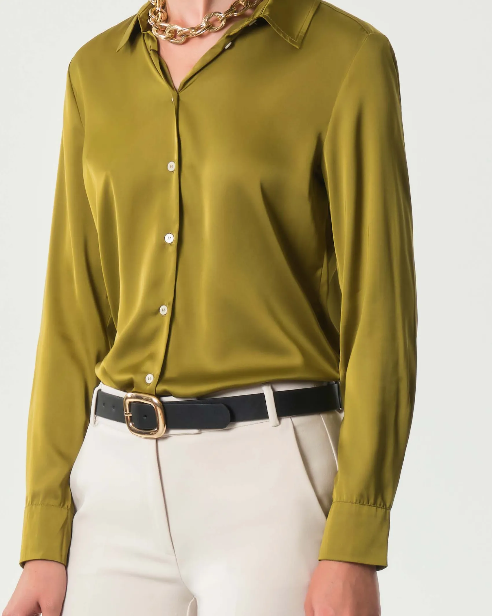 Camicia verde oliva Emme Marella in raso stretch con colletto classico