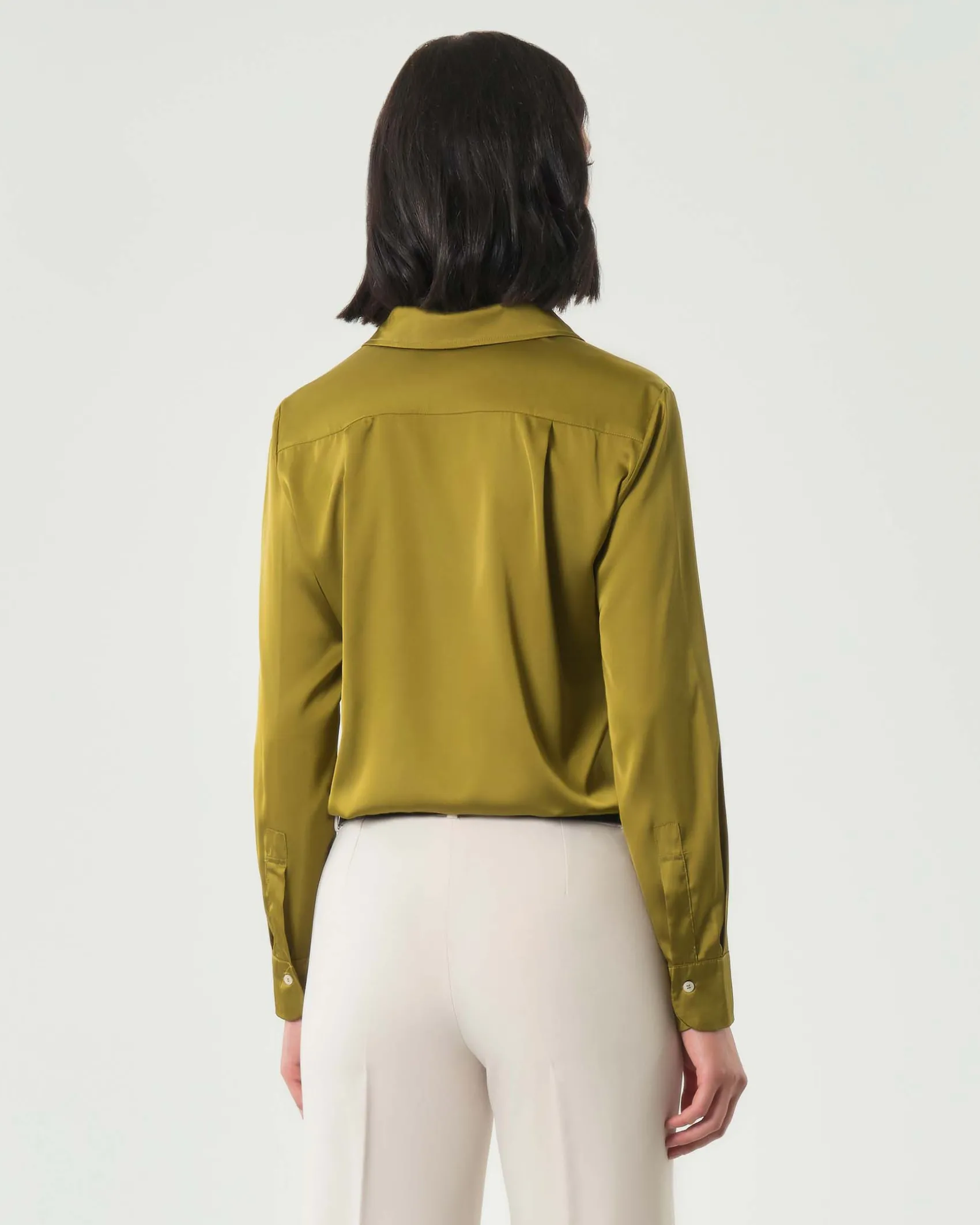 Camicia verde oliva Emme Marella in raso stretch con colletto classico