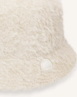 Cappello alla pescatora color gesso Colmar Originals in tessuto teddy con patch logo in gomma