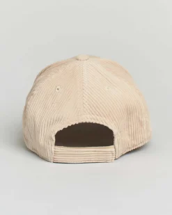 Cappello beige MC2 Saint Barth in velluto di cotone a coste con scritta logo ricamata a contrasto di colore