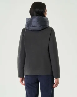 Cappottino grigio antracite Emme Marella in tessuto diagonale con pettorina e cappuccio imbottiti in nylon removibili