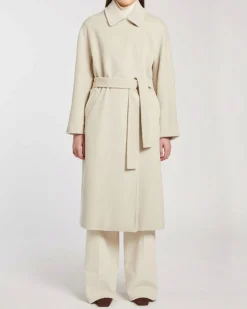 Cappotto color gesso Marella in beaver di pura lana vergine con cintura abbinata in vita