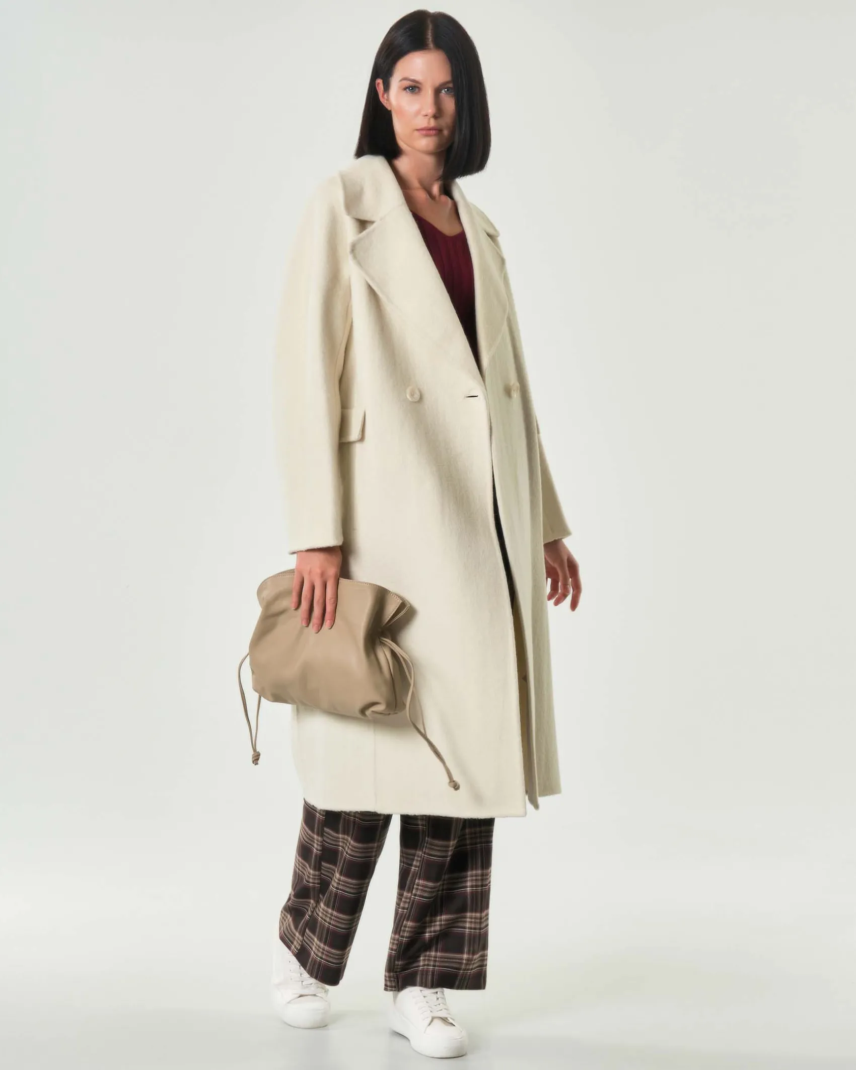 Cappotto color panna Hlo! doppiopetto in double di misto lana con scollo a rever