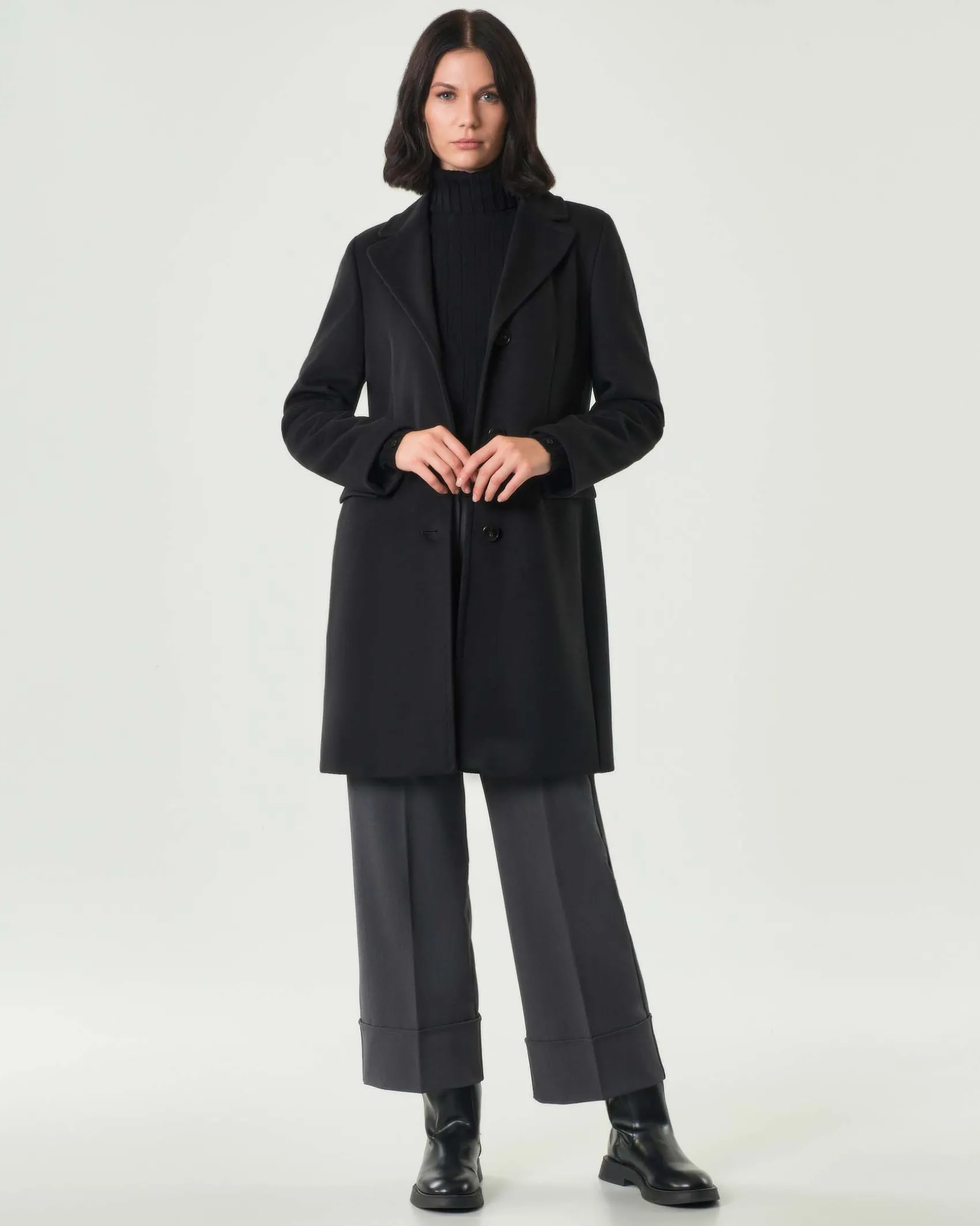Cappotto nero Emme Marella in jersey panno soft di viscosa con scollo a rever