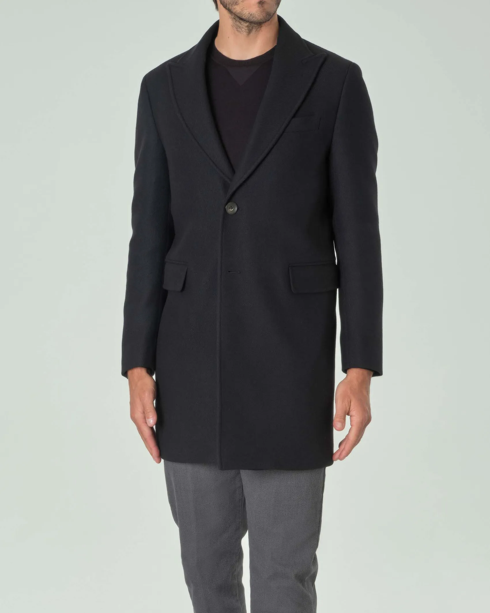 Cappotto Paul Baker nero in panno di lana con rever a lancia