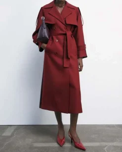 Cappotto rosso e bordeaux Patrizia Pepe in misto lana dalla linea a trench con cintura in vita