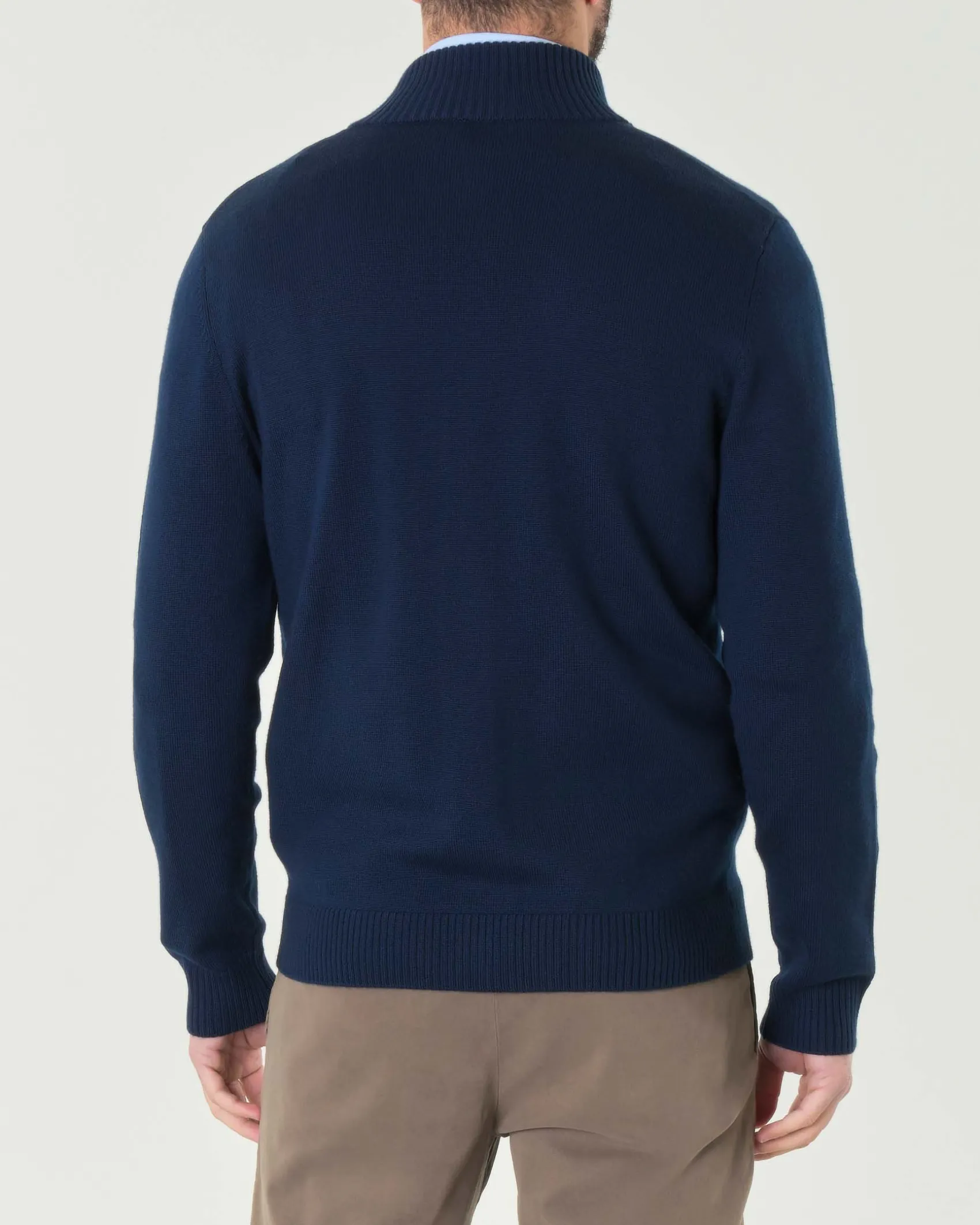 Cardigan Pellizzari blu in maglia finezza 7 di pura lana merino con tasche frontali e collo alto