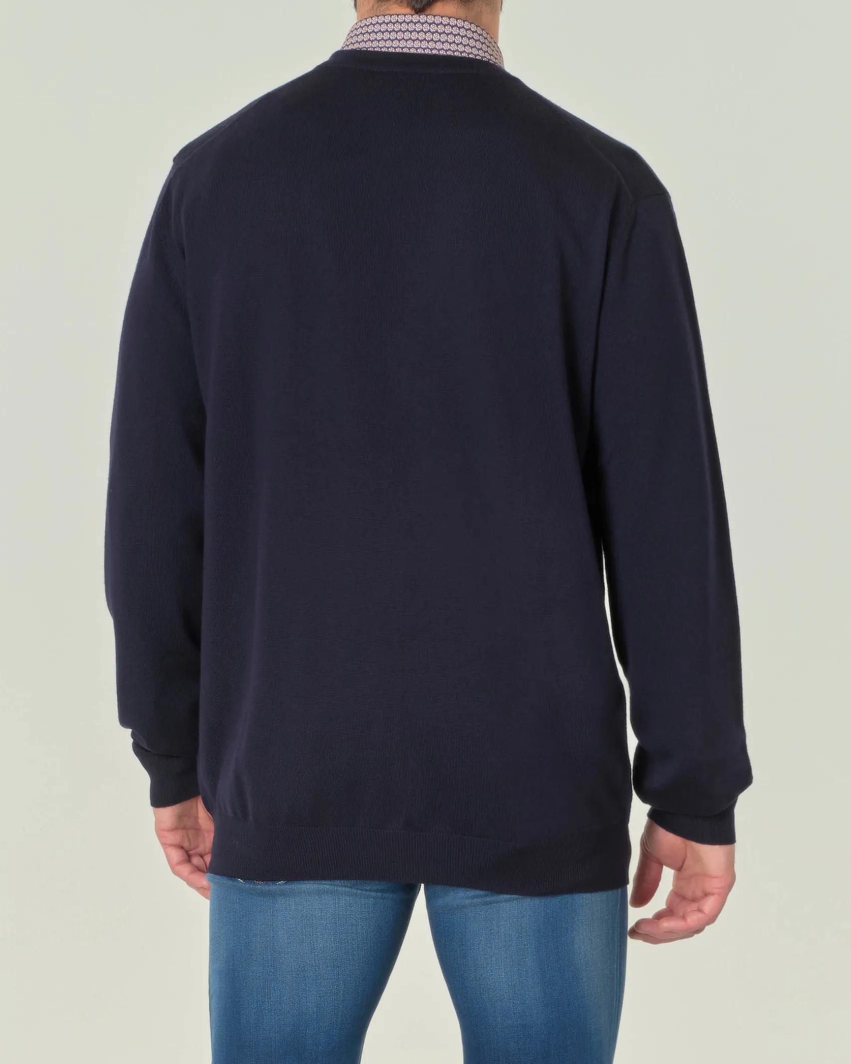 Cardigan Pellizzari blu navy in lana merino con chiusura a bottoni