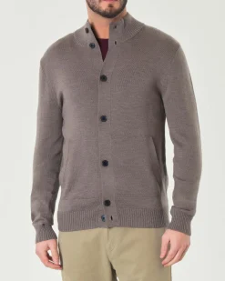 Cardigan Pellizzari color noce in maglia finezza 7 di pura lana merino con tasche frontali e collo alto