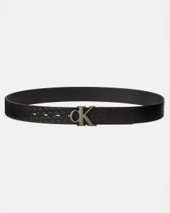 Cintura Calvin Klein Jeans nera in pelle con logo monogramma in rilievo all over
