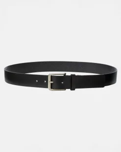 Cintura Calvin Klein Jeans nera in pelle liscia con fibbia metallica