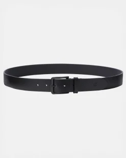 Cintura Calvin Klein Jeans nera in pelle martellata con fibbia in tono