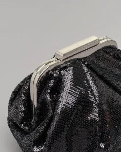 Clutch nera in paillettes con pieghe e chiusura a scatto in metallo