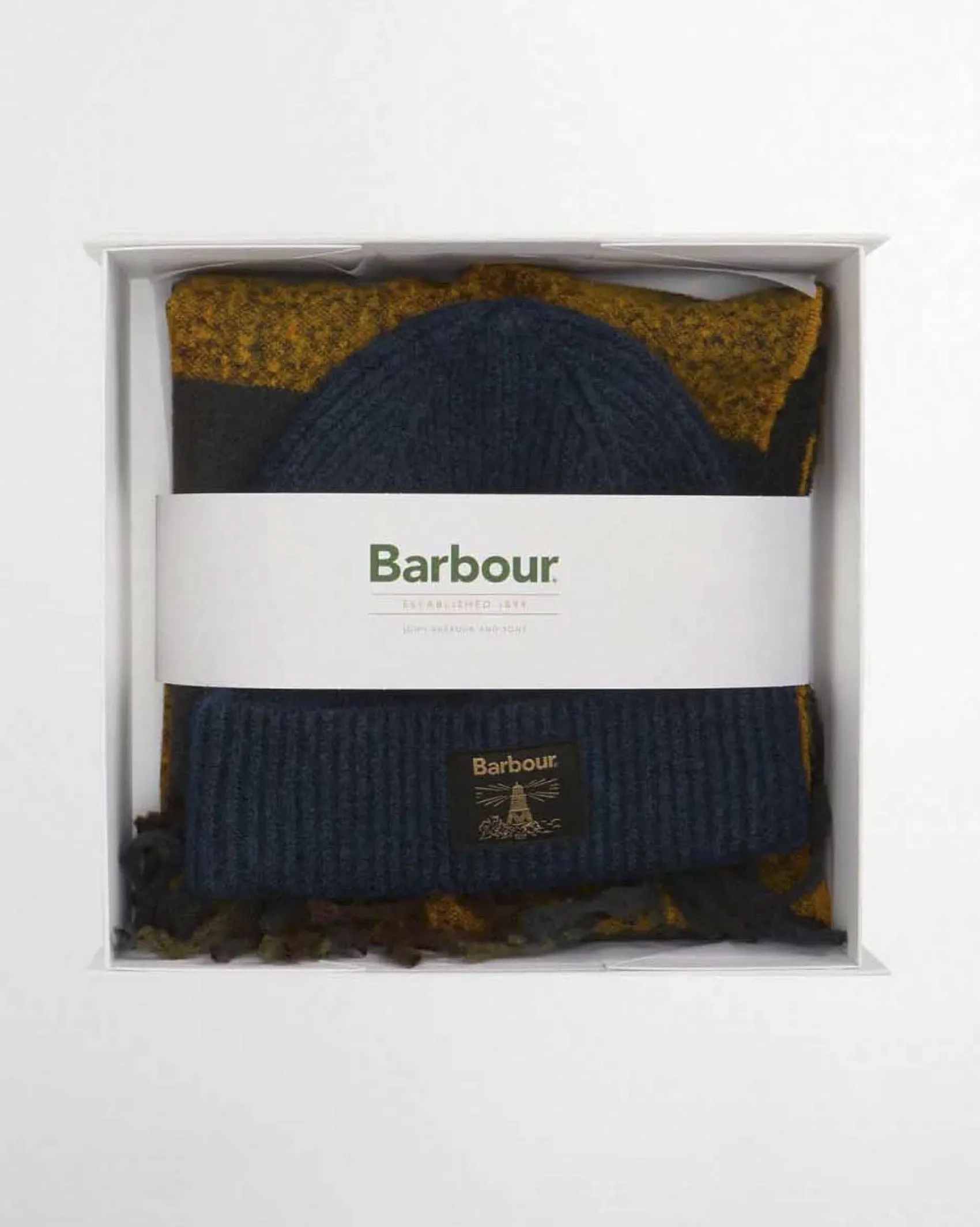 Cofanetto Barbour idea regalo composto da sciarpa tartan check verde militare e ocra e berretto blu