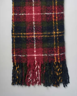 Cofanetto Barbour sciarpa a fantasia tartan rossa e berretto blu a coste con pon pon in ecopelliccia