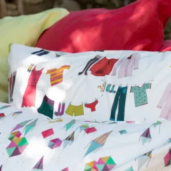 Copripiumino Brezza Izylinen double face a una piazza in cotone bianco a stampa panni stesi
