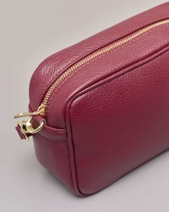 Cross bag in pelle bordeaux effetto martellato