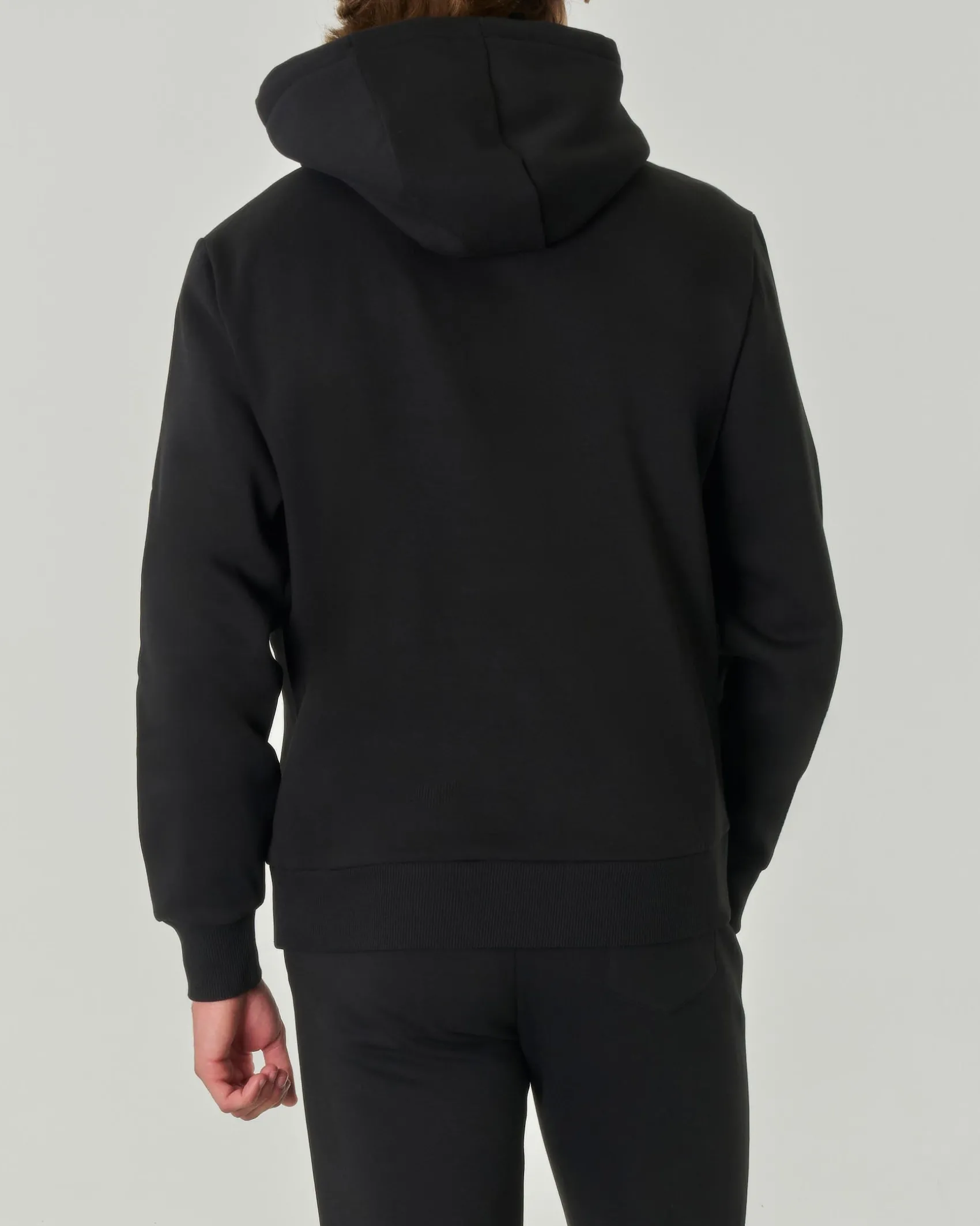 Felpa Colmar Originals nera con cappuccio e logo bollo applicato sul petto